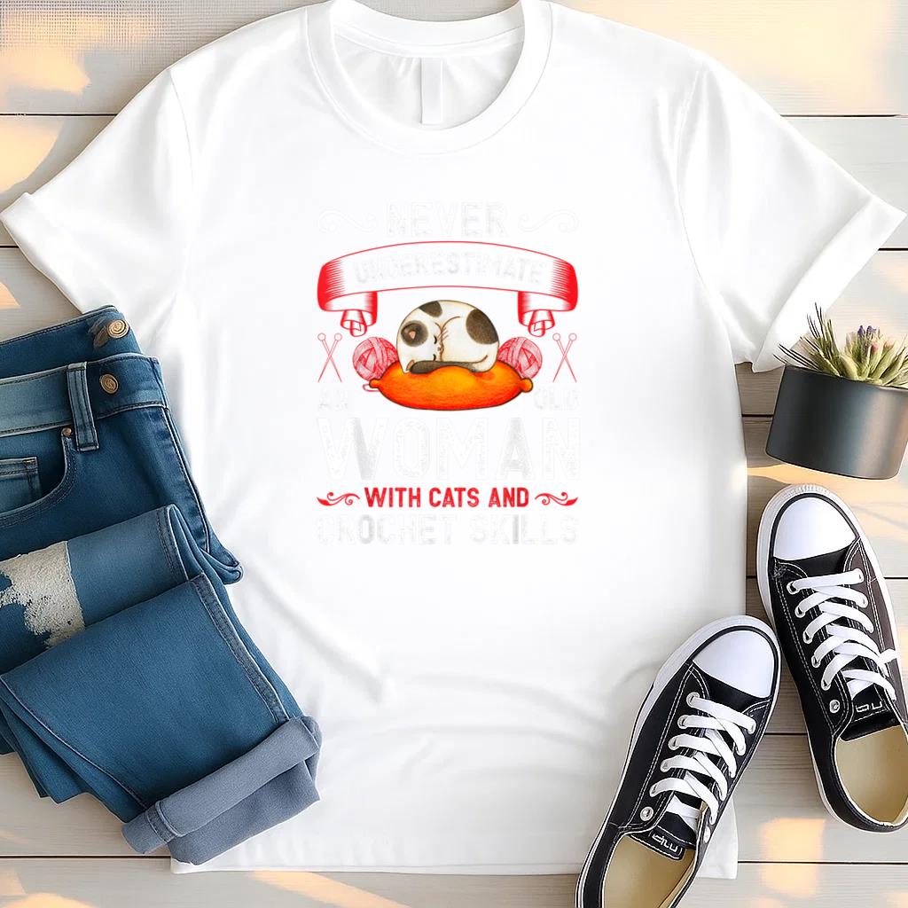 Old Woman With Cats And Crochet Skills T Shirt